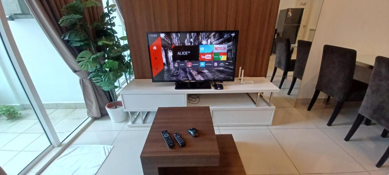 דירות ג'ורג' טאון Ls Mansion One מראה חיצוני תמונה